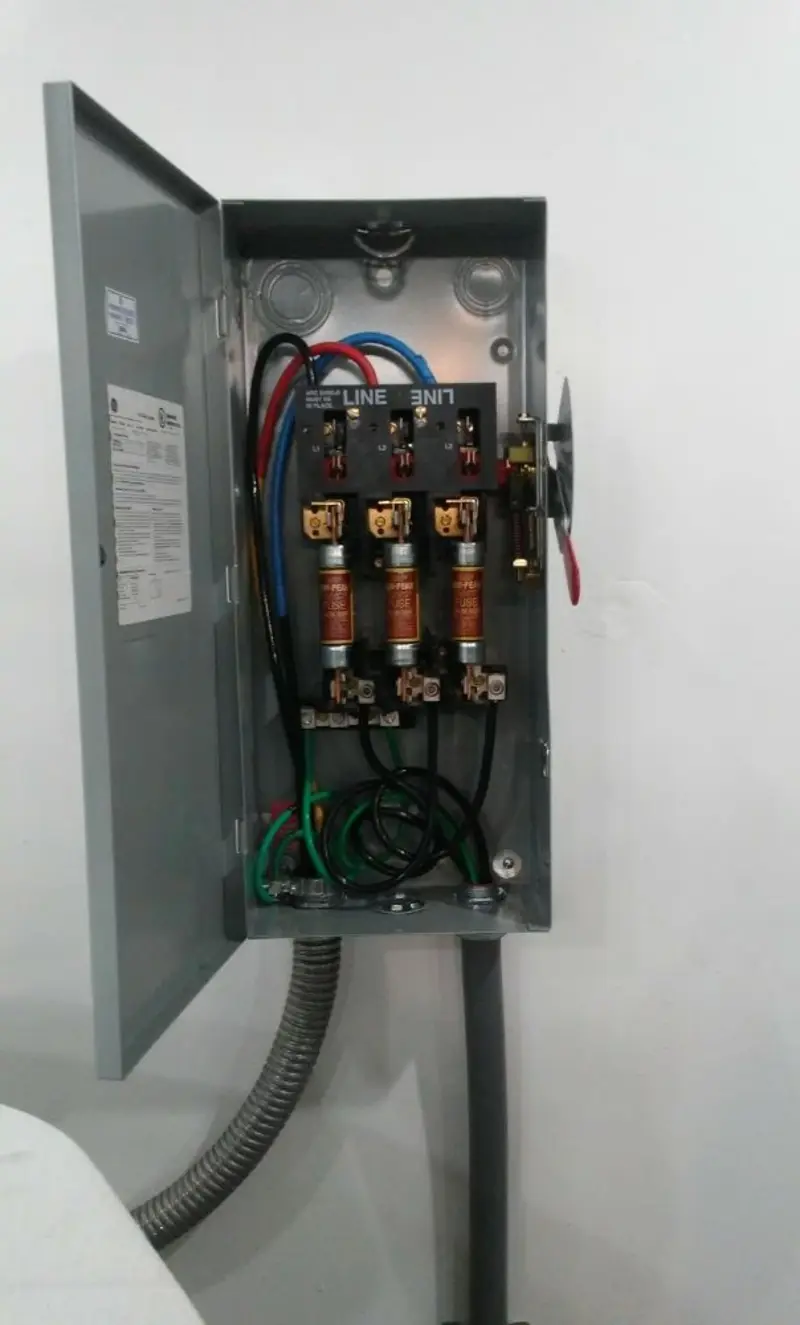 Three-phase disconnect switch installed for Electrical Wiring & Rewiring in Shelby